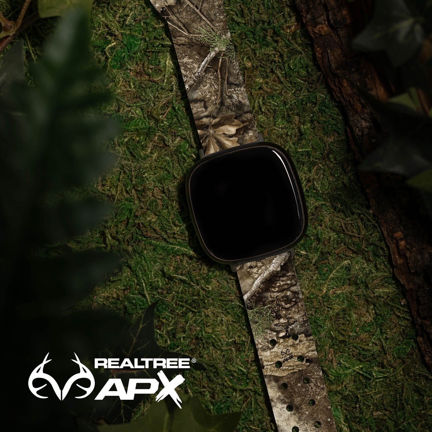 Realtree APX HD Fitbit Versa 3 & Sense Watch Band